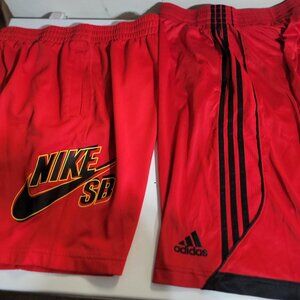 Mens Medium Shorts Nike/Adidas Red